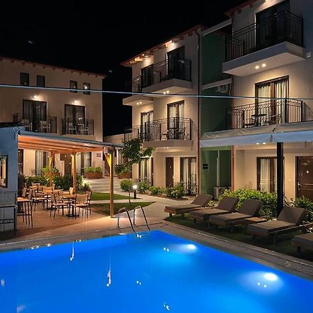 Oro Hotel Skiathos Town Ngoại thất bức ảnh