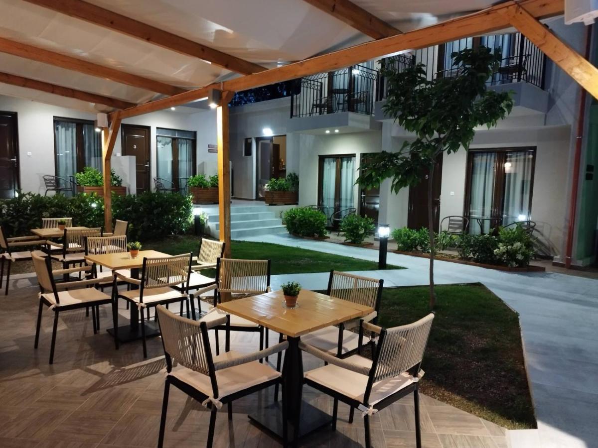 Oro Hotel Skiathos Town Ngoại thất bức ảnh
